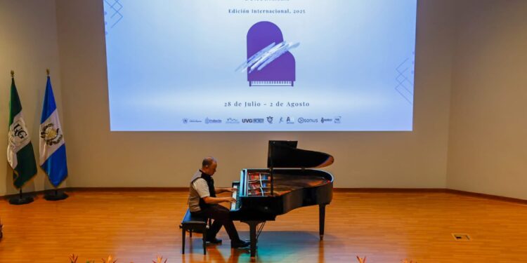 El Encuentro de Pianistas de Guatemala cerró el telón con las notas más afinadas