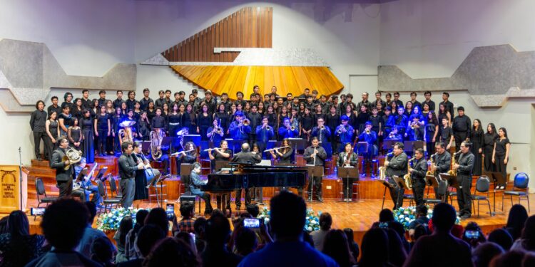 Poderío sonoro: La Banda Sinfónica del Conservatorio impacta en concierto por su 150 aniversario
