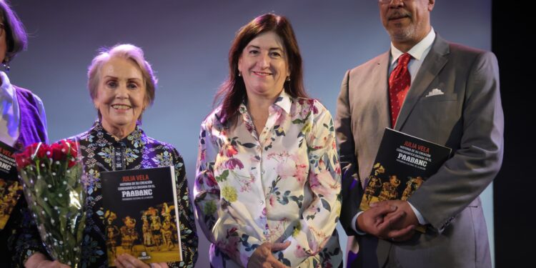 Julia Vela presenta libro que inmortaliza a El Paabanc como Patrimonio Cultural Intangible