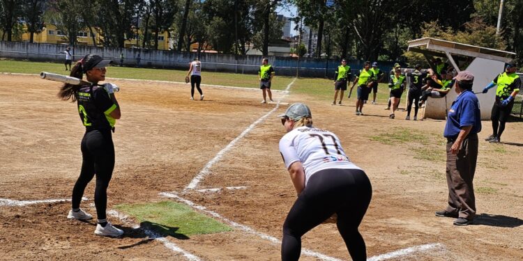 Inscripciones abiertas para la Liga de Slowpitch 2025 del MCD en Campo Marte