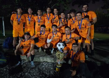 Campeones Liga MCD: Deportivo Los Cuates y T10 se coronan en dramáticas finales de fútbol