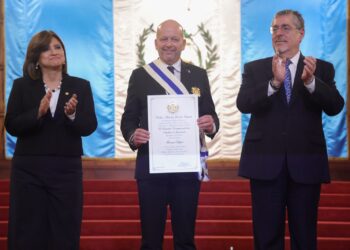 Orden Antonio José de Irisarri: Guatemala reconoce la labor diplomática de Thomas Peyker