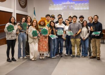 El MUNAE promueve acercamiento del patrimonio cultural con estudiantes universitarios