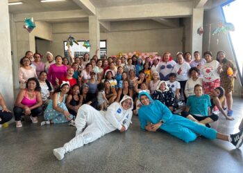 Ejercicio con estilo: El Ministerio de Cultura y Deportes celebra una clase de “Zumba en Pijama”