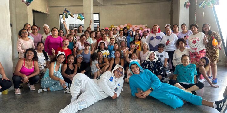 Ejercicio con estilo: El Ministerio de Cultura y Deportes celebra una clase de “Zumba en Pijama”