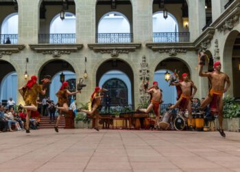 Ballet Moderno y Folklórico de Guatemala: donde la tradición y la vanguardia se unen con un enfoque práctico