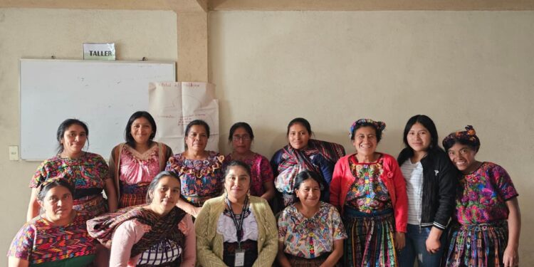 Taller fortalece el emprendimiento cultural de mujeres Mam en Quetzaltenango