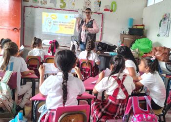 Estudiantes participan en jornada de concientización de bienestar animal