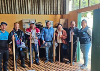 Más centros educativos cuentan con insumos para huertos escolares