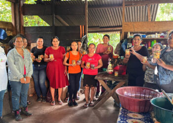 Mujeres de Puerto Barrios fortalecen conocimientos en nutrición y alimentación saludable
