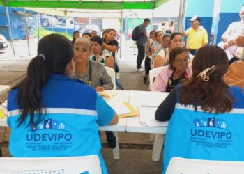 Udevipo se acerca a más familias para asegurar la escrituración de su hogar
