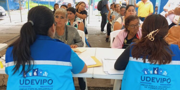 Udevipo se acerca a más familias para asegurar la escrituración de su hogar