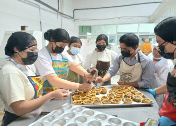 Servidores cívicos conocen los beneficios del frijol biofortificado