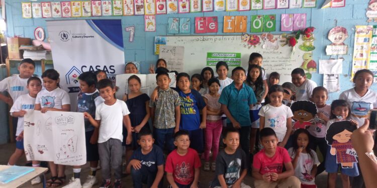 San Benito, Petén: estudiantes reflexionan sobre la identidad y los valores de los Pueblos Indígenas