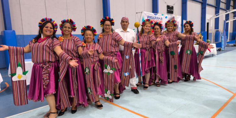 El Parque Erick Barrondo se llena de tradición en el Festival de Danzas Folclóricas