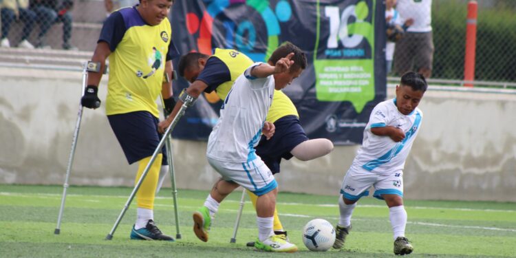 La Libertad de El Salvador se coronó campeón de la Liga FCA Sports para Amputados y Talla Baja