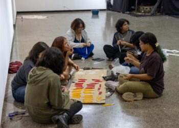 Alumnos de la ENAP conmemoran la independencia con un festival de arte y creatividad