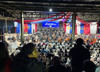 Sinfonía tecpaneca: la gira departamental de la Orquesta Sinfónica Nacional arranca con rotundo éxito