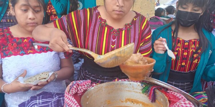 San Juan Sacatepéquez: un Festival Gastronómico celebra el maíz como alimento ancestral