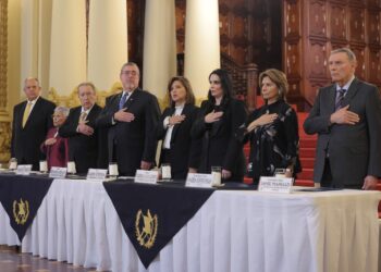 Guatemala conmemora 40 años de democracia en el Palacio Nacional de la Cultura