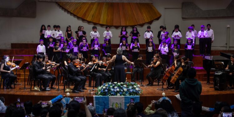 Concierto de Independencia: Estudiantes del Conservatorio Nacional de Música festejan a Guatemala