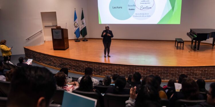 Jornada sobre Lectura y Escritura: el MCD impulsa la lectoescritura con expertos en la Universidad del Valle
