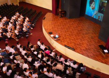 Nuevo Cine Guatemalteco: Jóvenes escuintlecos tienen un acercamiento con la película “2+1”