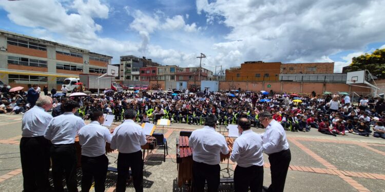 La Marimba de Concierto del Palacio Nacional lleva el corazón de Guatemala a Colombia