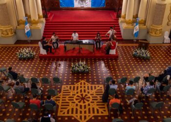 Quinteto de OSN y Erick Yantuche: Fusión de Cuerdas y Marimba Korogi en Tardes de Arte en el Palacio Nacional