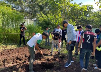 Huerto comunal fortalece la nutrición en centro de salud