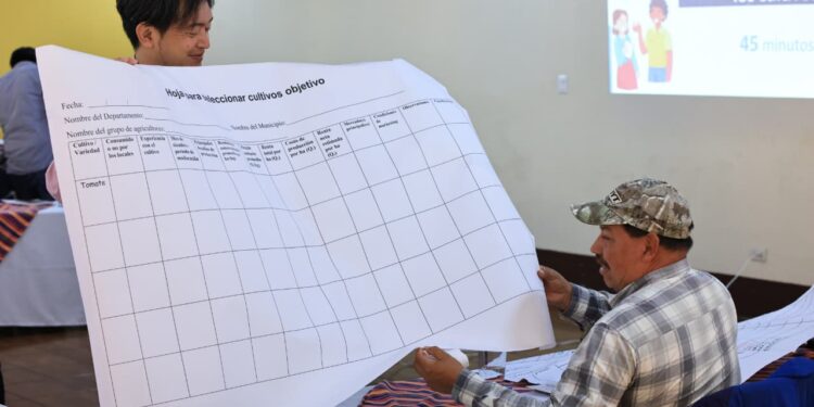 Agricultores agradecen formación en la metodología SHEP