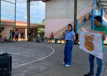 Charlas de alimentación saludable fortalecen nutrición familiar en Retalhuleu