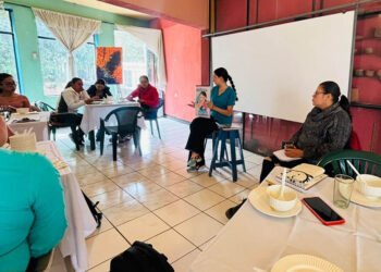 Educadoras de hogar rural de Baja Verapaz fortalecen conocimientos nutricionales