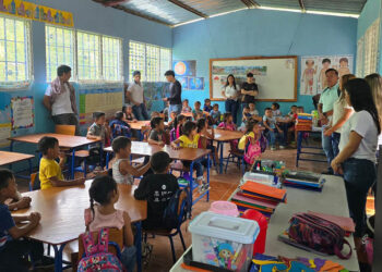 Realizan actividades que benefician a escolares de Zacapa