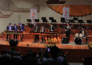 Siete marimbas encienden la pasión cultural en la final de GUATEPAZ 2025