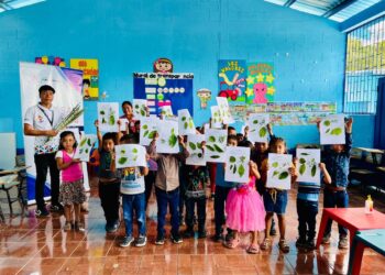 MCD impulsa los saberes Ch’orti’: Niñez de Camotán aprende sobre plantas medicinales