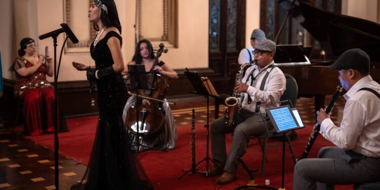 Colectivo Lokrios rinde tributo al Art Déco con un viaje musical en el Palacio Nacional