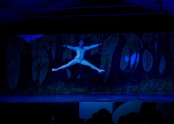 El Ballet Nacional de Guatemala clausura el Festival del Centro Histórico con la suite de El Lago de los Cisnes