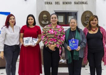 Biblioteca Nacional: Autoras guatemaltecas reflexionan sobre su trayectoria en el Día de las Escritoras