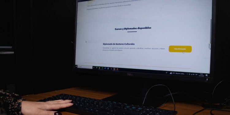 Se convoca a Diplomado Virtual de Gestores Culturales: gratuito y sin horarios