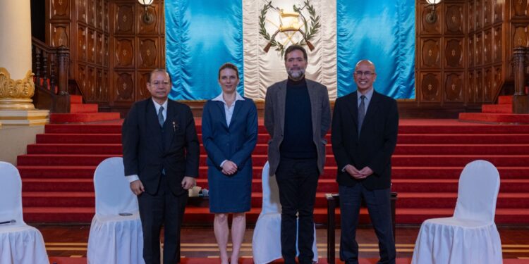 El Deporte y la Revolución: Un conversatorio celebra 80 años de autonomía deportiva en Guatemala