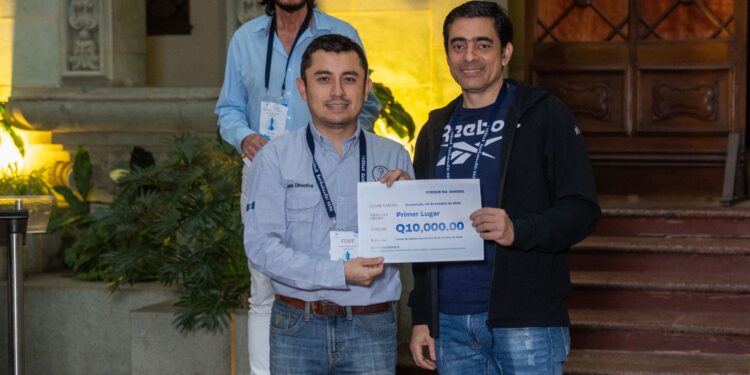 Yuri González Vidal gana por segundo año el Torneo Ajedrez Revolución 2025