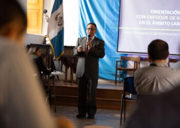 Unidad de Género del MCD imparte formación al IDAEH sobre equidad en el ámbito laboral