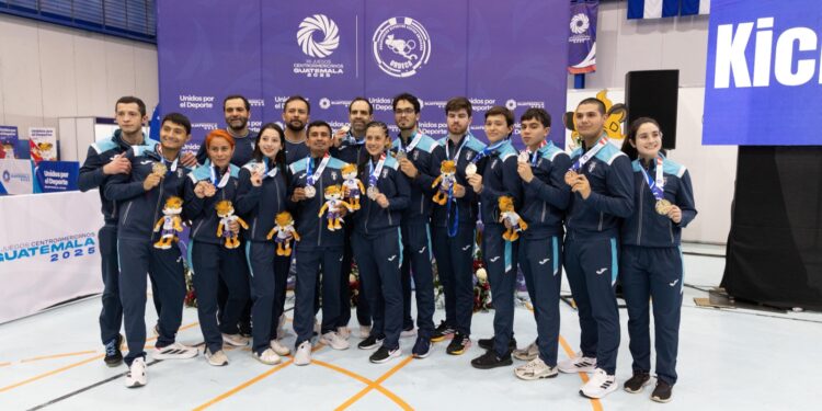 Guatemala brilla en kickboxing: Cuatro oros en los XII Juegos Centroamericanos en el Parque Erick Barrondo