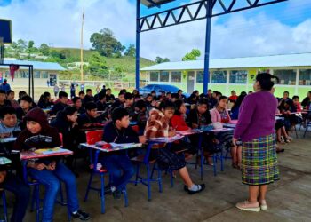 Dirección General de Desarrollo Cultural trabaja en la identidad de niños de Chimaltenango