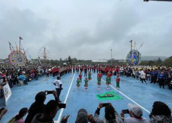 Vuelan los Colores del Patrimonio: MCD celebra los Barriletes Gigantes en el Parque Erick Barrondo