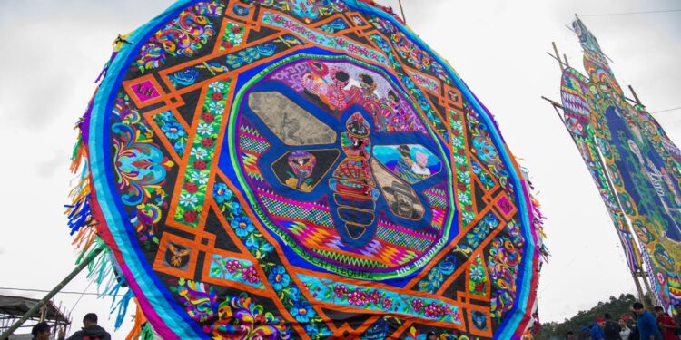 Festival de Barriletes Gigantes: Conoce la tradición y el color que caracteriza a Sumpango y Santiago Sacatepéquez