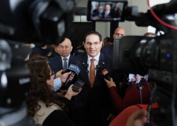 Ministro de Gobernación rinde cuentas ante la Comisión de Asuntos de Seguridad Nacional del Congreso