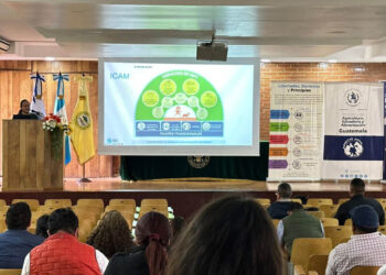 Fortalecen capacidades del personal MAGA en bienestar animal