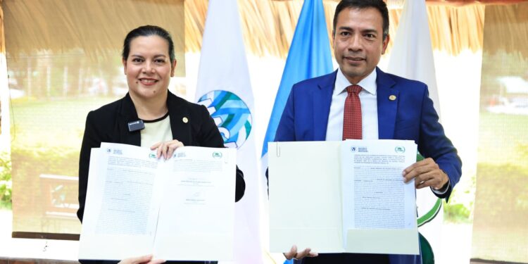 MAGA e INAB suscriben convenio para fortalecer la gestión forestal sostenible